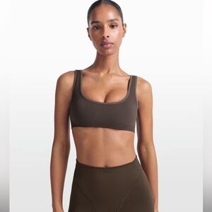 NWT Nike Skims ribbed seamless micro scoop bra